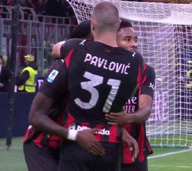 马德兴：中足联这一年是换汤不换药，更多还是像个执行部门（马德兴：中足联过去一年缺乏实质变革，定位仍似执行机构）