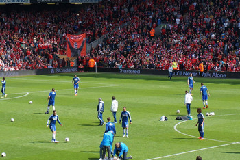 足球欧洲豪门战术失灵，主帅承认排兵布阵失误（欧洲豪门战术受挫，主帅坦言布阵出错）