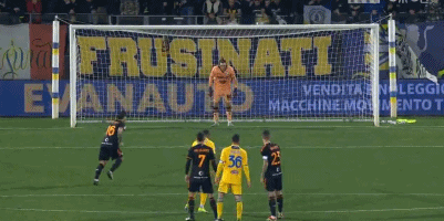 伤愈复出那一刻全场起立鼓掌