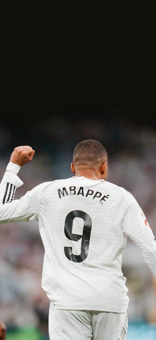 久违了！十年之后黑猫再战纽卡，英超的东北德比有何不同？（阔别十年，黑猫再遇纽卡：英超东北德比有哪些变化？）